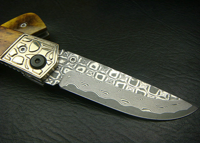 OEM Damascus Steel Treasure Knife Gift Knife with Ox Bone Handle UDTEK01212 